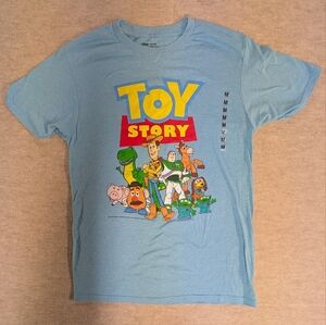 NWT* Toy Story Graphic T-Shirt Heathered Light Blue Main Characters Size Med/Lar